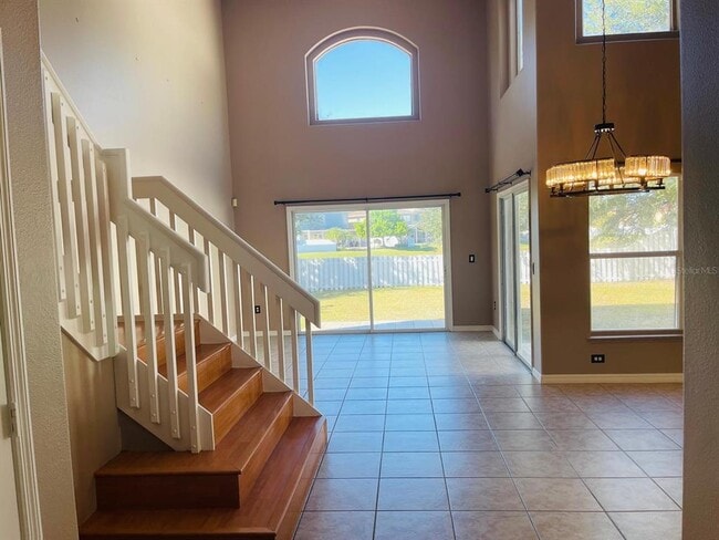 Building Photo - 1803 Meadow Pond Way