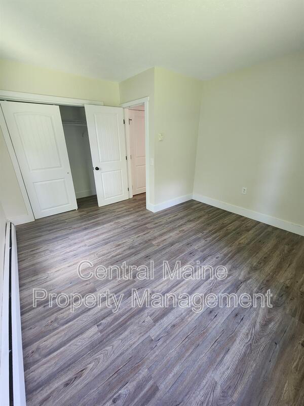 Building Photo - 109 S Reynolds Rd