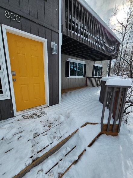 Porch - 800 E Blind Nick Dr