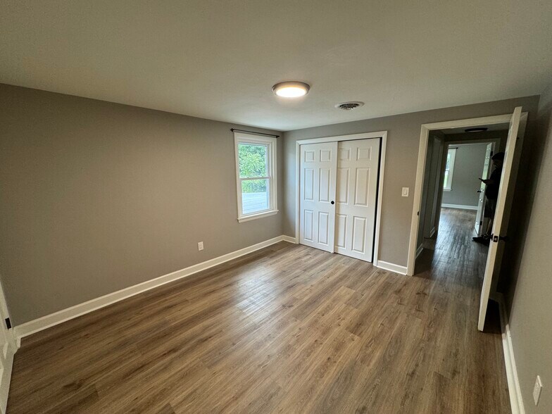 Building Photo - 4724 Hanover Pike