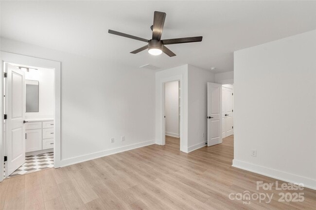 Building Photo - 2823 Coronet Way