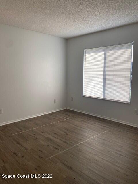 Building Photo - 1011 Abada Ct NE