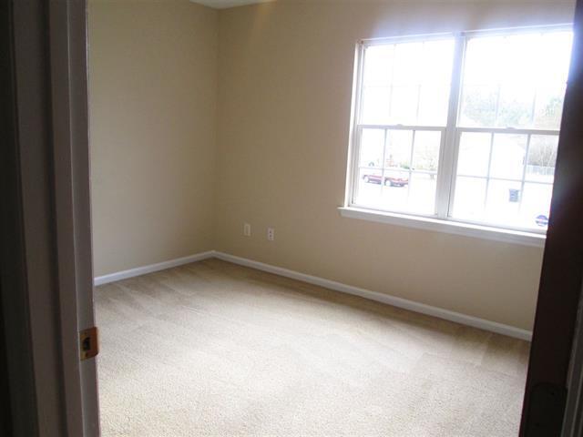 Building Photo - 895 W Pueblo Dr