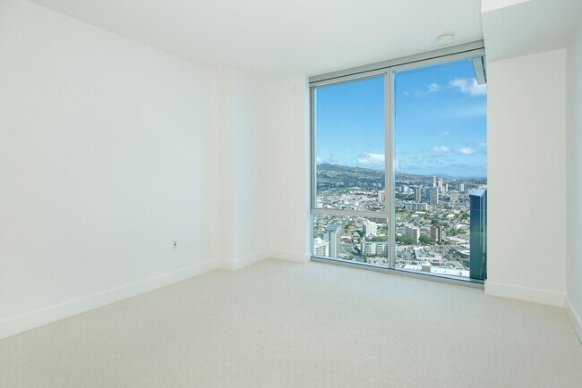 Building Photo - Azure 3903 - Metro lifestyle with beautiful views!