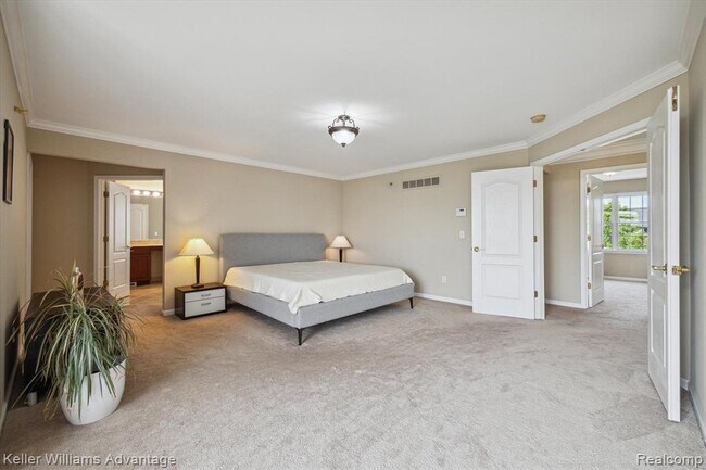 Building Photo - 24323 Bellingham Dr