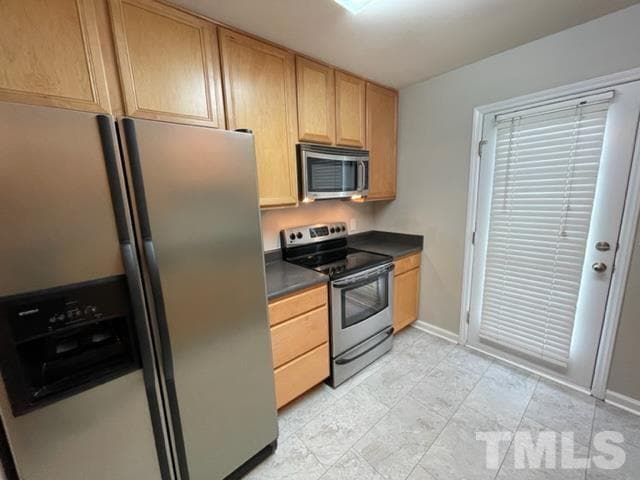 Building Photo - 9812 Blackwell Dr