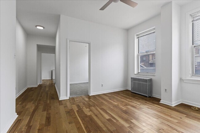 Building Photo - 515 Cato St