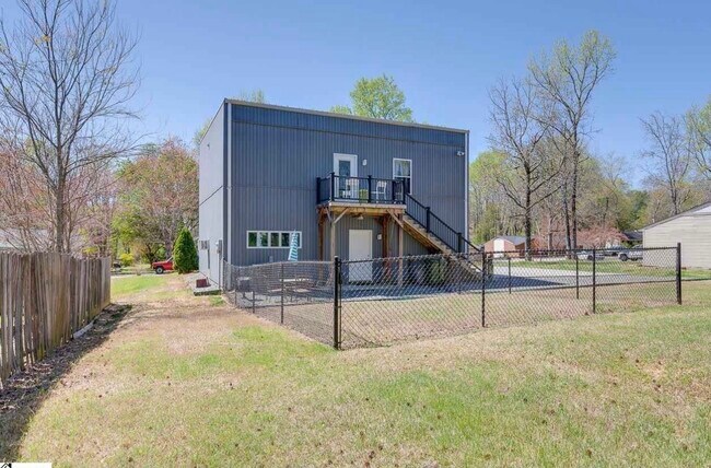 Building Photo - 30 Oak Glen Dr