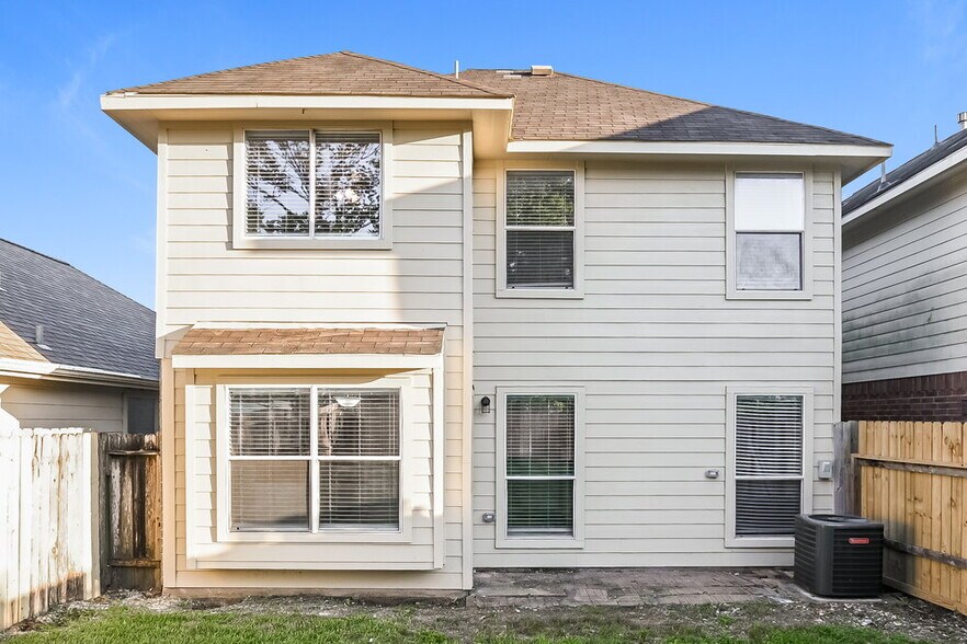Building Photo - 13003 Garlenda Ln