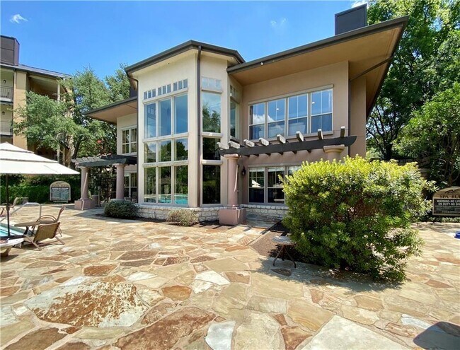 Building Photo - 6000-10 Shepherd Mountain Cove