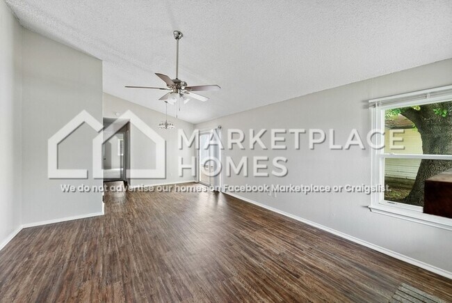 Building Photo - 12038 Stoney Crossing