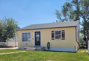 Building Photo - 1316 High St