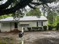 Building Photo - Rent Ready!
