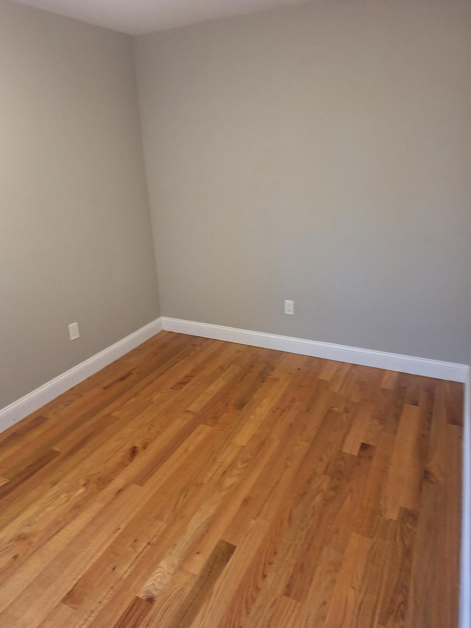 Building Photo - 435 Walnut St