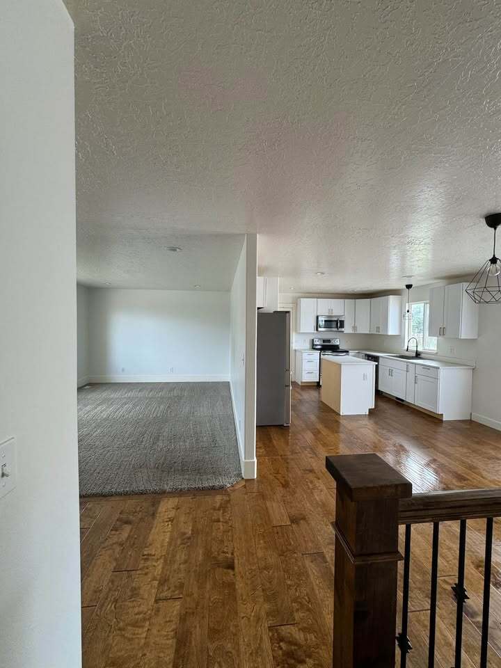 Building Photo - 1218 Fort Dr