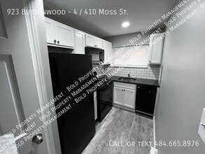 Building Photo - 923 Buttonwood-4 / 410 Moss St.