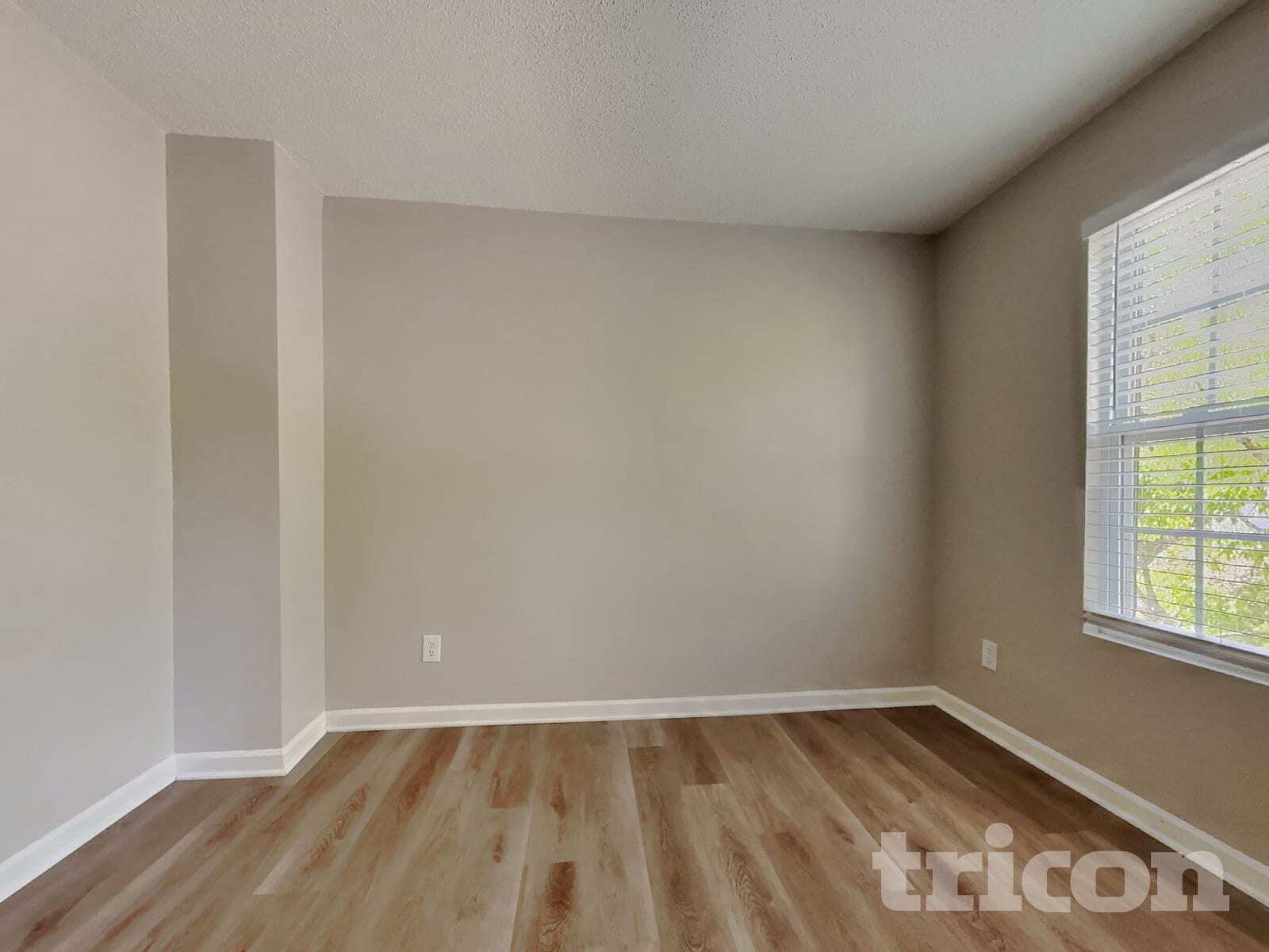 Building Photo - 1377 Still Point Ct