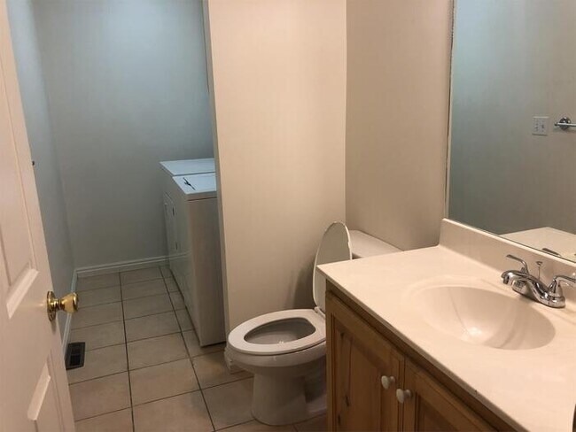 Building Photo - 1638 Fort Union Blvd