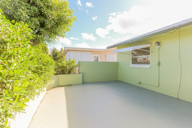 Building Photo - 4513 NW 44th St