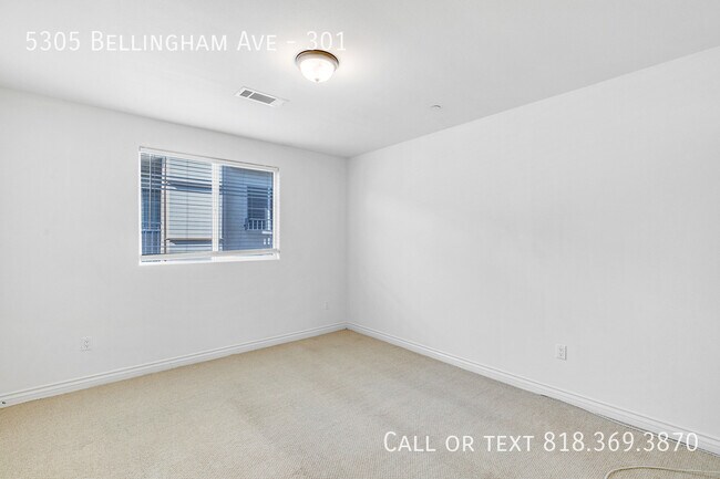 Building Photo - 5305 Bellingham Ave