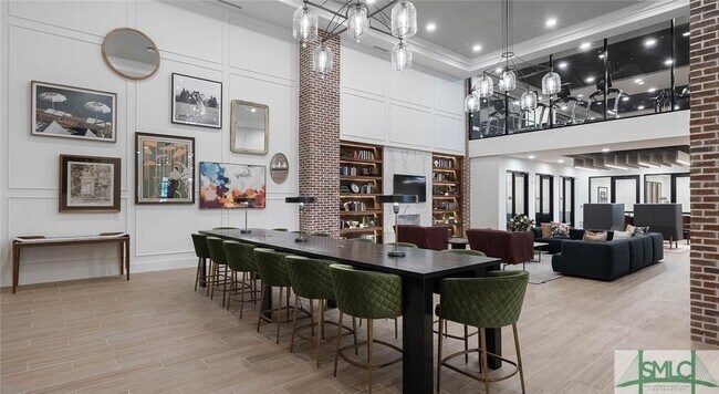 Building Photo - 201 Pilot St