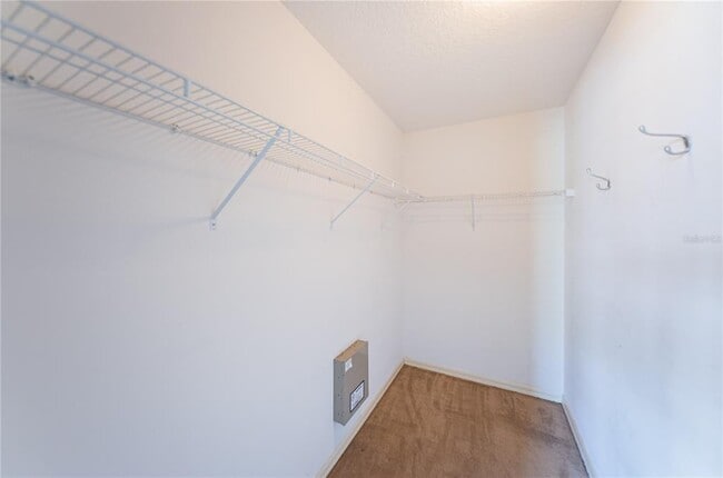 Building Photo - 580 Shoreham Ct NE