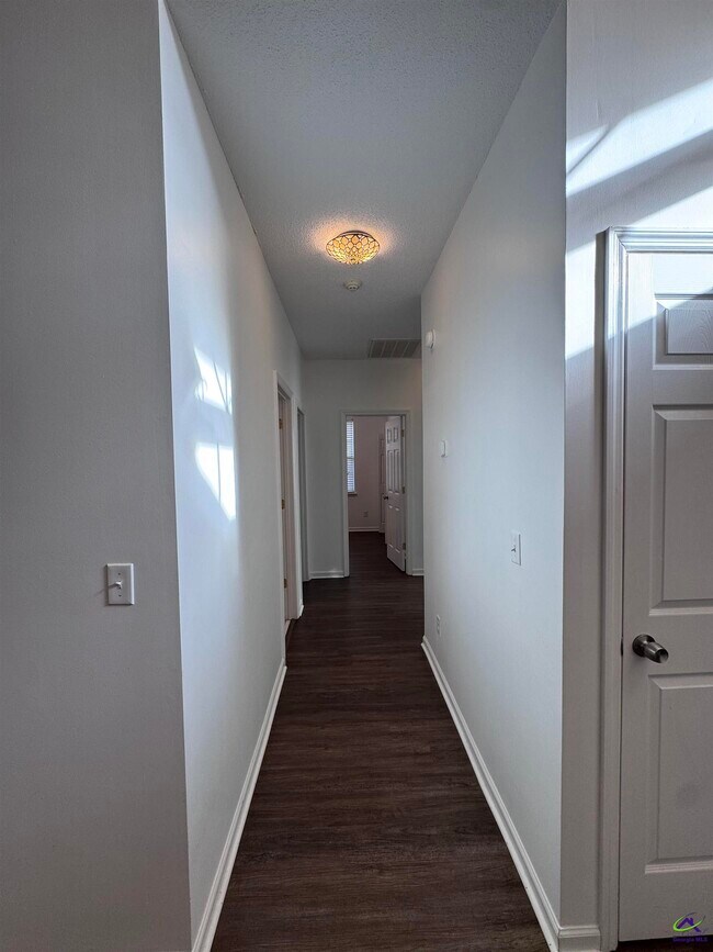 Building Photo - 104 Sir Patrick Way