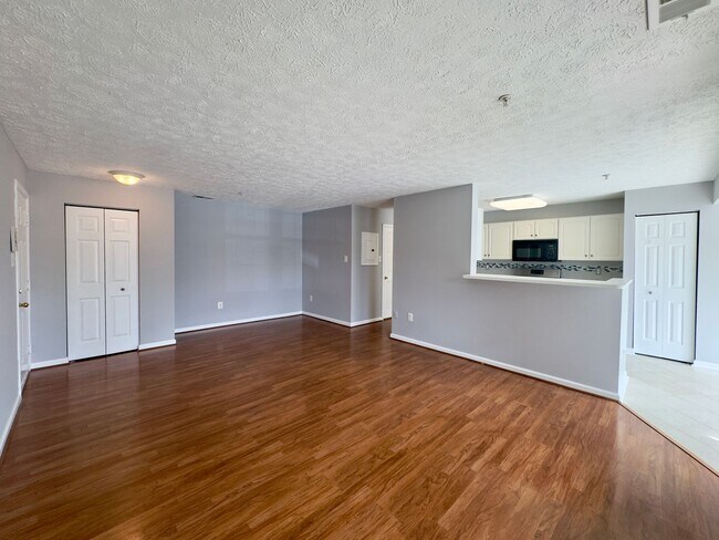 Building Photo - Charming 2 Bedroom/1 Bathroom Townhome in Perry Hall, MD!