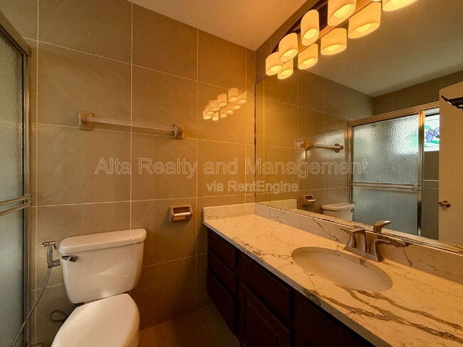 Building Photo - 4655 Trevi Dr