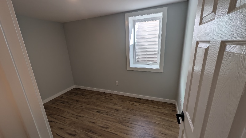 Building Photo - 2882 Ridge Dr