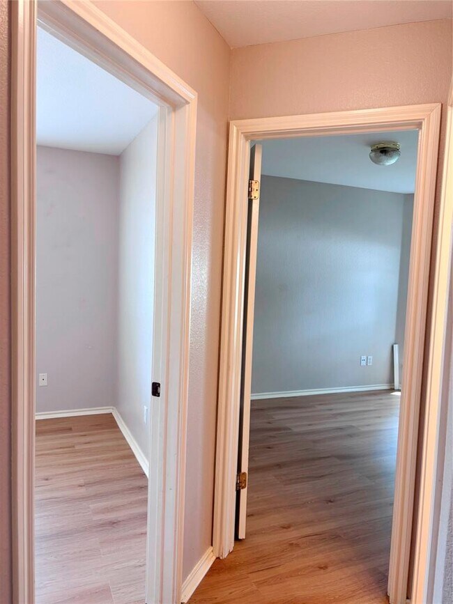 Building Photo - 14901 Sand Dollar Ct