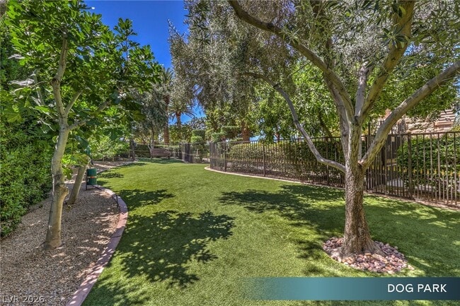 Building Photo - 9101 Alta Dr