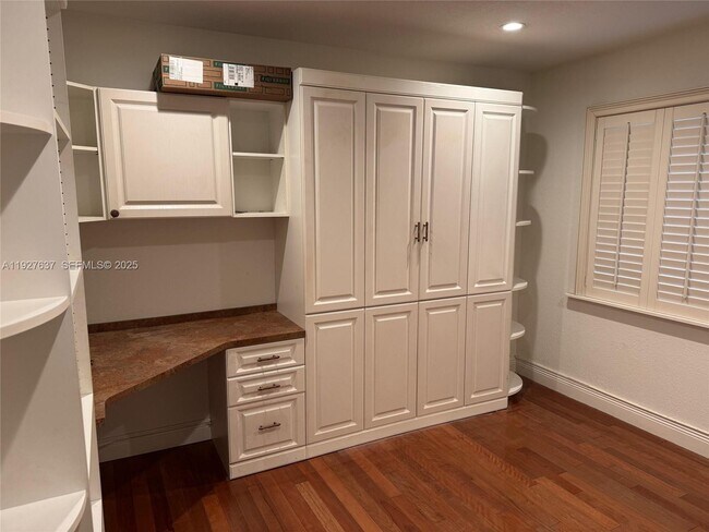 Building Photo - 7845 Camino Real