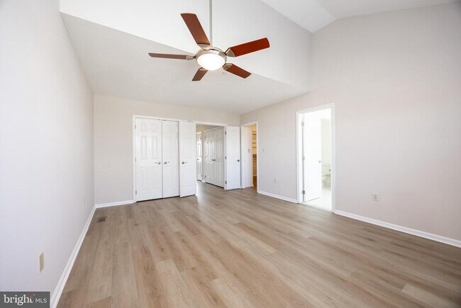 Building Photo - 730 Whitetail Cir