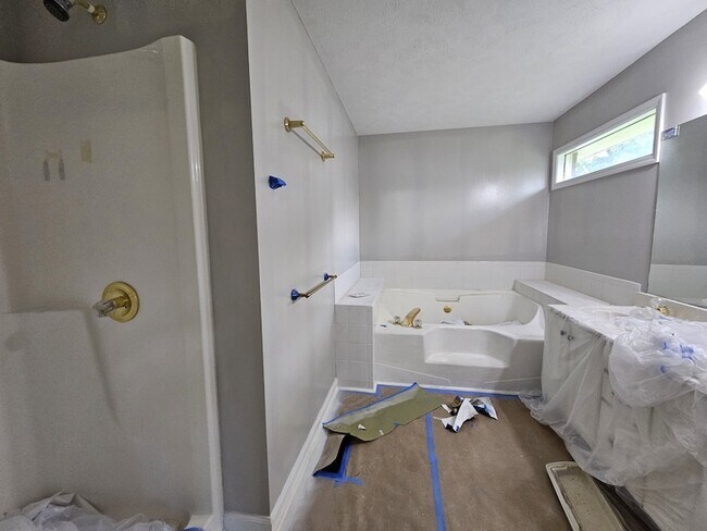 Building Photo - 131 Savannah Ridge