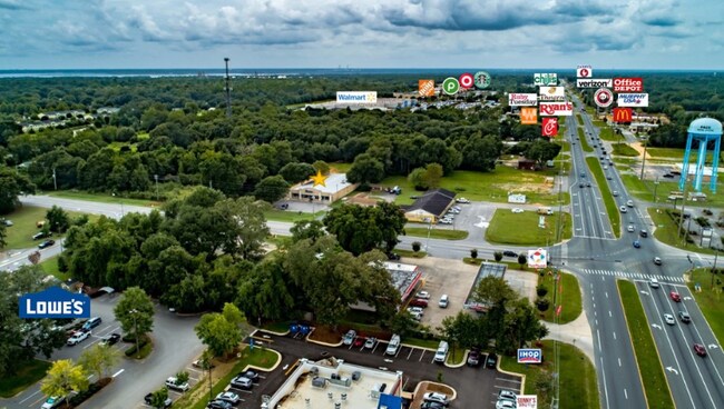 Building Photo - 4640 Crossing Ct