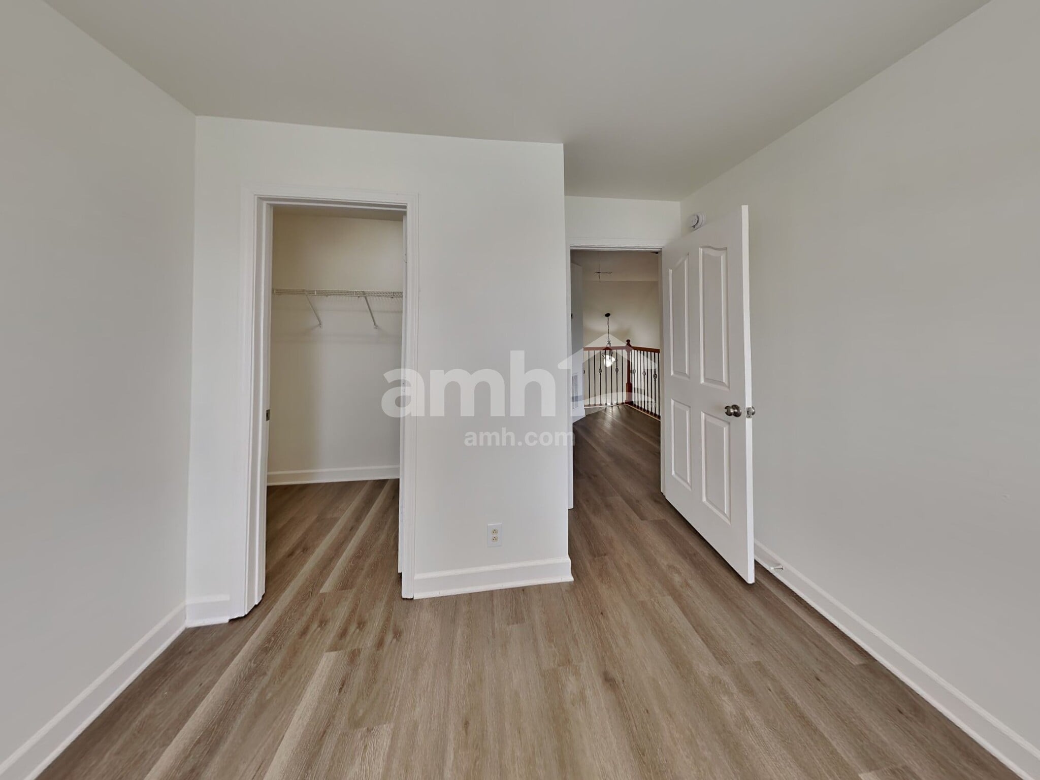 Building Photo - 3013 Community Cir
