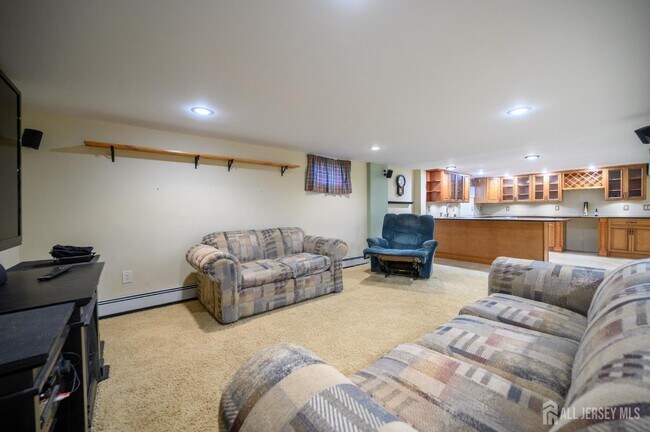 Building Photo - 496 Ragland Dr