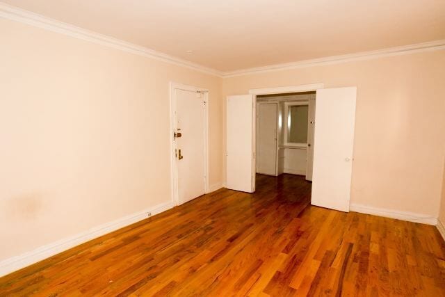 Building Photo - 533 W Roscoe St