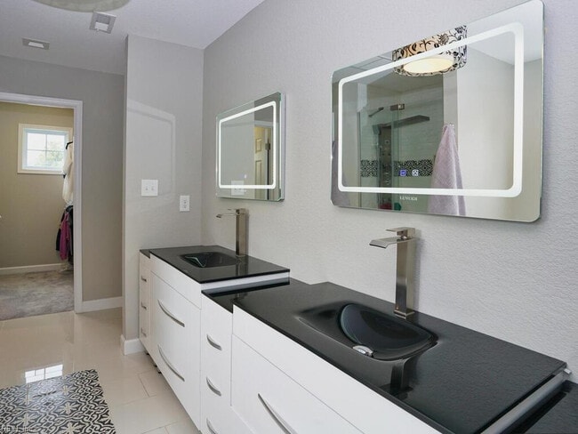 Building Photo - 1849 Steve Ln