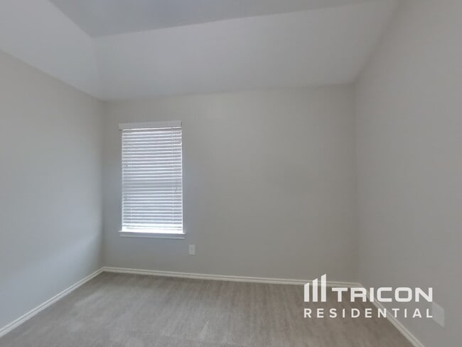 Building Photo - 1423 Evermore Manor Ln