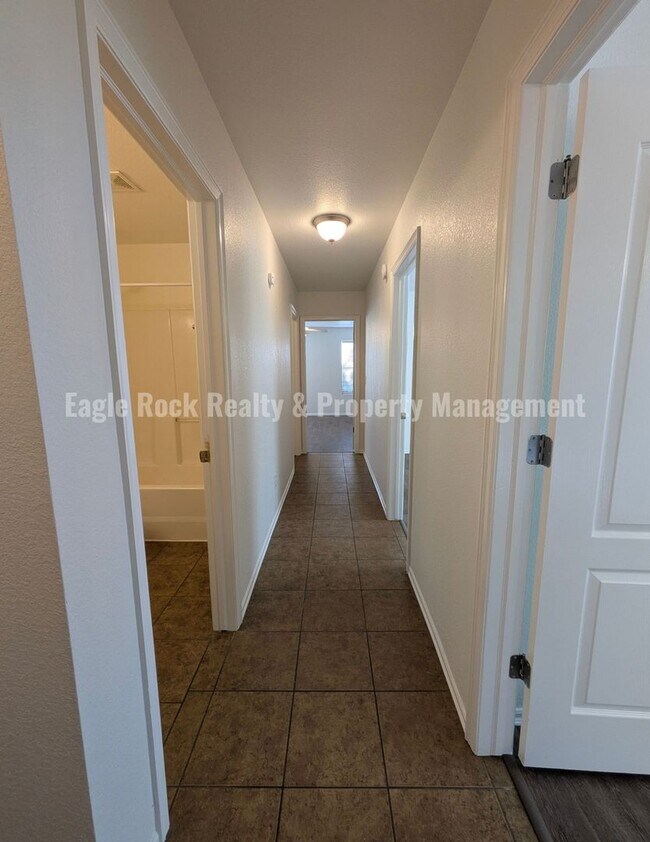 Building Photo - Bixby Home for Rent (3beds/2baths)
