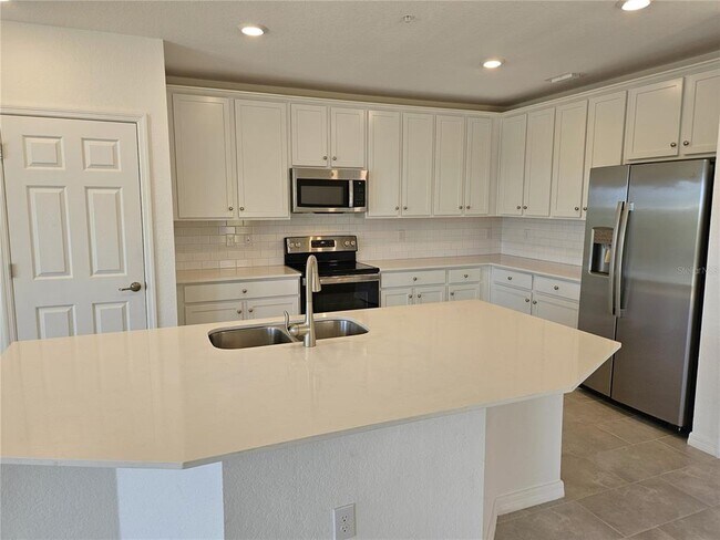 Building Photo - 10031 Crooked Crk Dr