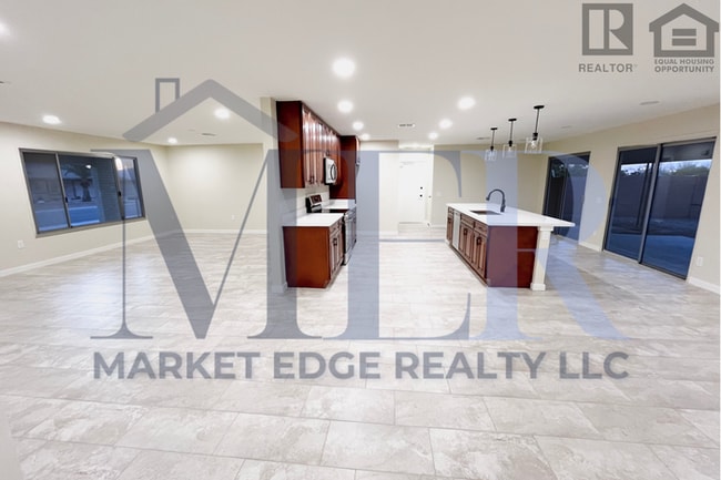 Building Photo - 2Bed/2Bath Home in 55+ Community in Sun Ci...