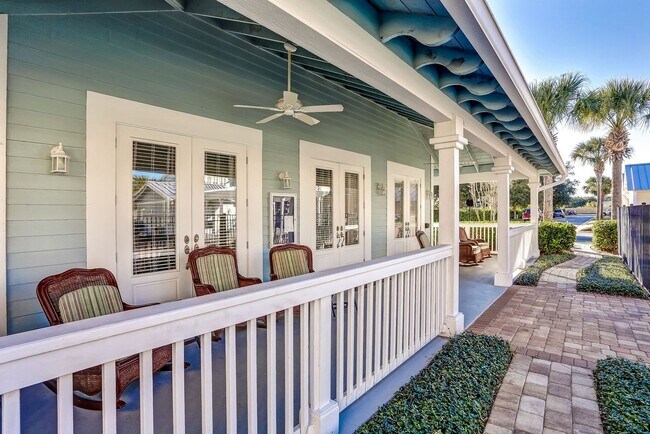 Building Photo - Coastal Luxury Townhome in Gated Amelia Island Community with Elevator & Garage