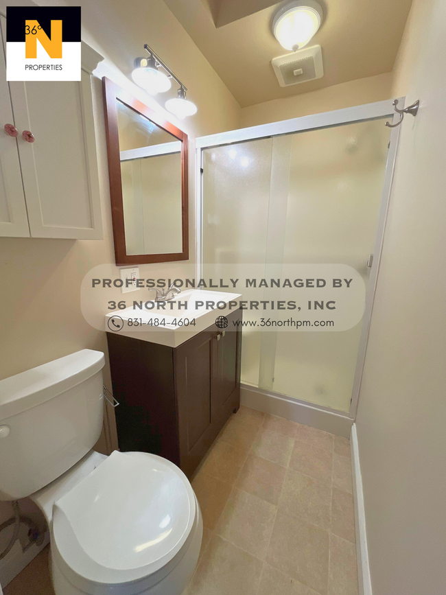 Building Photo - Charming 2-Bedroom Home in Monterey with S...