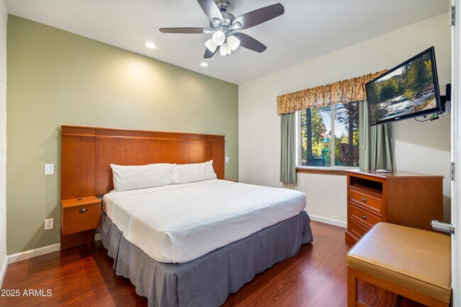 Building Photo - 5829 Buck Springs Rd