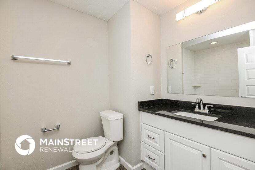 Building Photo - 5713 NW 33rd St