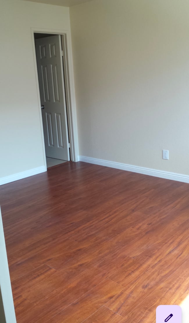 Building Photo - 2228 Garnet Ave