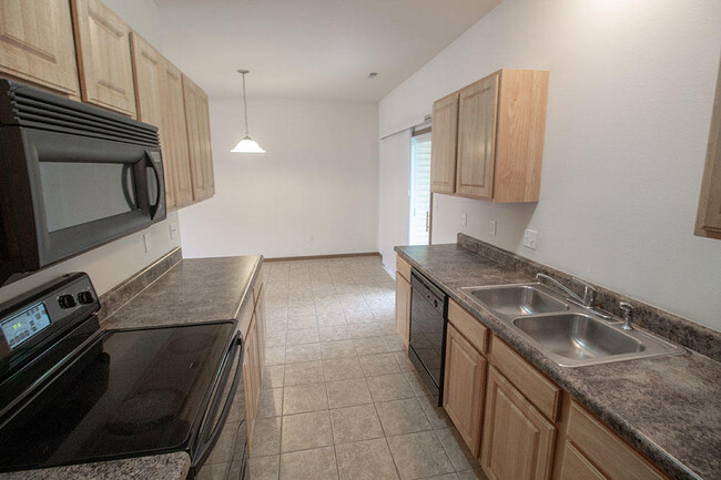 Building Photo - 1639 Citadel Dr